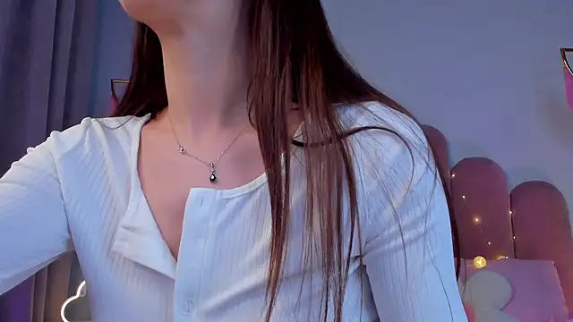 ElsaYoung online show from January 2025 09:24:01 AM