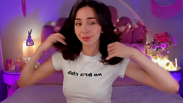 ElsaYoung online show from April 2026 07:16:02 PM