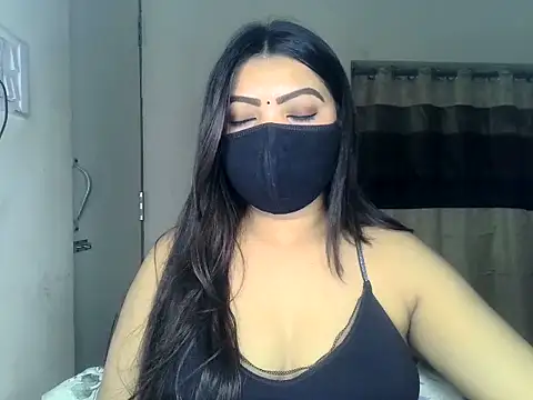 Snapshot of ishi_Beauty chatting on April 2026 05:22:01 AM ishi Beauty online show from April 2026 05:22:01 AM