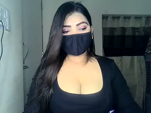 Snapshot of ishi_Beauty chatting on June 2026 04:41:02 AM ishi Beauty online show from June 2026 04:41:02 AM