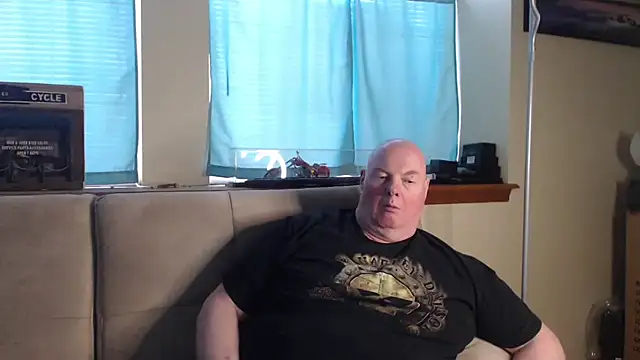 harley99574 online show from March 2026 06:18:02 PM