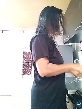 Snapshot of LunaOslon_sq chatting on January 2025 05:11:02 PM LunaOslon sq online show from January 2025 05:11:02 PM