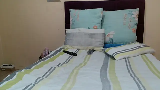 Snapshot of Bbw255 chatting on November 2025 06:39:03 AM Bbw255 online show from November 2025 06:39:03 AM