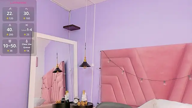 kinkyandsavage online show from October 2025 07:32:02 PM