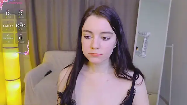 Snapshot of Lana__Cute_ chatting on March 2025 06:43:01 PM Lana Cute online show from March 2025 06:43:01 PM