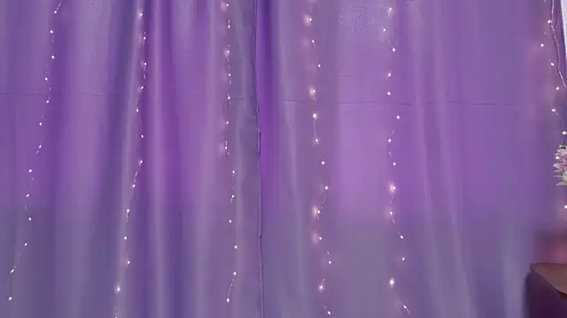 Snapshot of Lana__Cute_ chatting on May 2026 02:23:01 PM Lana Cute online show from May 2026 02:23:01 PM