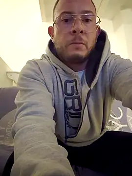 jourdinio13 online show from February 2025 01:12:02 AM