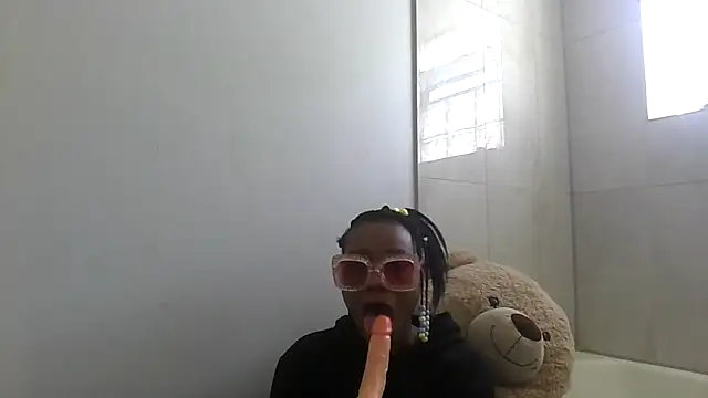 Snapshot of NastyBlackslaveGirl chatting on January 2025 06:35:01 PM NastyBlackslaveGirl online show from January 2025 06:35:01 PM