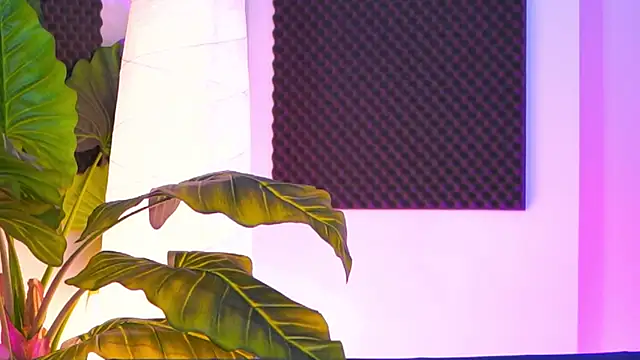 Jenna Day online show from November 2025 04:40:02 AM