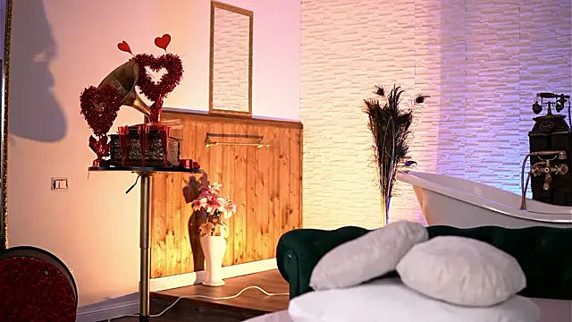 Jenna Day online show from March 2026 07:14:02 AM