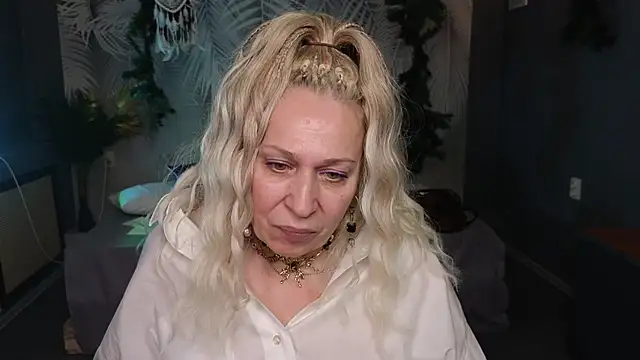 Snapshot of Penelope_Pinky chatting on January 2025 08:29:01 PM Penelope Pinky online show from January 2025 08:29:01 PM