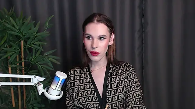 Snapshot of Cassie_Bae chatting on December 2025 09:34:02 PM Cassie Bae online show from December 2025 09:34:02 PM