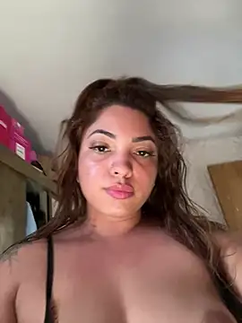 Nicollygriu online show from July 2026 03:34:02 PM