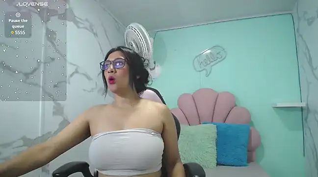 karime sexygirl online show from January 2025 12:00:01 PM