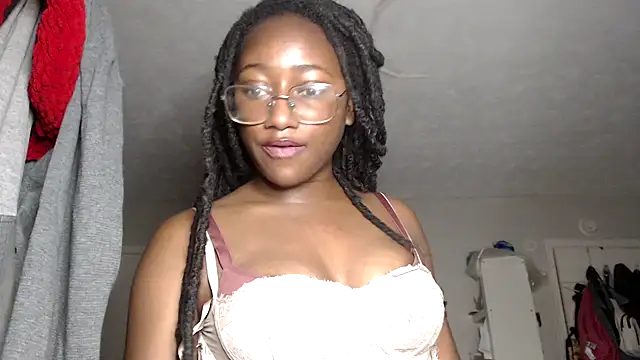 Snapshot of cum2mary_ chatting on December 2024 11:03:02 PM cum2mary online show from December 2024 11:03:02 PM