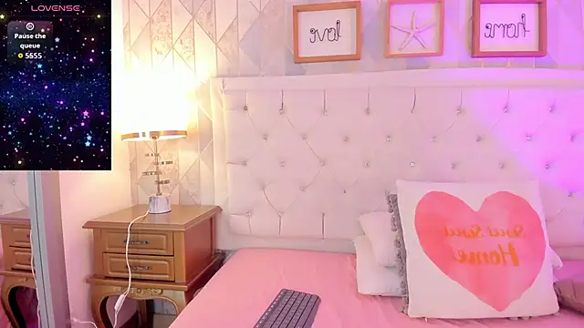 rebeca watsson online show from February 2026 11:25:01 AM