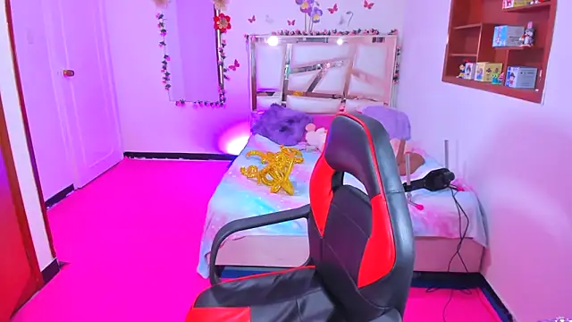 perlabeautiful online show from March 2026 11:31:01 PM