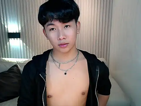 Snapshot of dangerzone0122 chatting on February 2026 05:16:01 PM dangerzone0122 online show from February 2026 05:16:01 PM