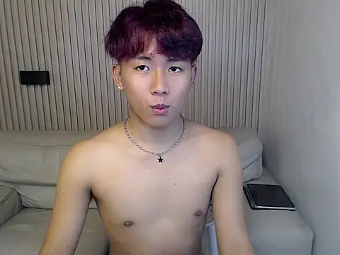 Snapshot of dangerzone0122 chatting on March 2026 05:18:02 PM dangerzone0122 online show from March 2026 05:18:02 PM