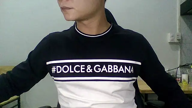 Snapshot of tokuda_20 chatting on December 2024 01:23:02 PM tokuda 20 online show from December 2024 01:23:02 PM