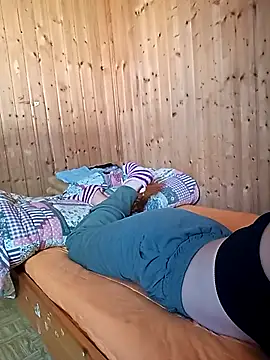 Eleni Pappa online show from November 2025 10:37:02 AM