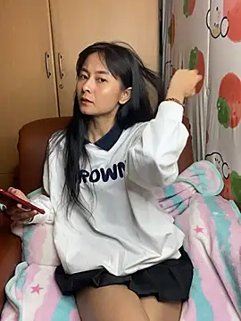 Nn065 online show from February 2025 10:33:01 PM