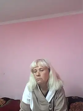 sakura blonde online show from September 2025 06:50:02 AM