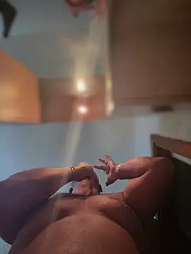 Snapshot of SecretlyDD chatting on February 2026 09:41:01 AM SecretlyDD online show from February 2026 09:41:01 AM