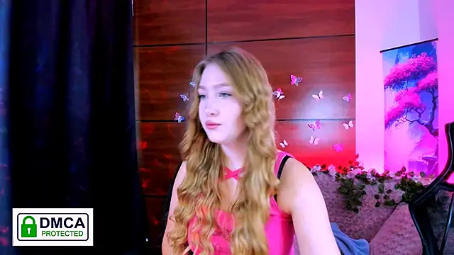 playful sophie online show from December 2024 11:10:01 AM