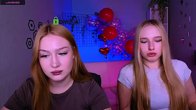 playful sophie online show from February 2026 08:27:01 PM