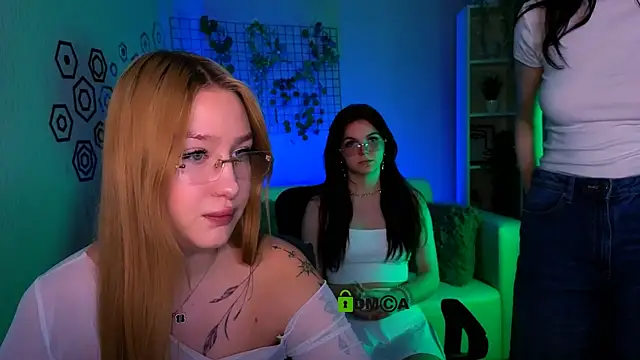 playful sophie online show from March 2026 08:52:01 PM