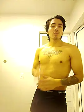 Snapshot of GIOOOO568 chatting on April 2026 01:25:02 AM GIOOOO568 online show from April 2026 01:25:02 AM