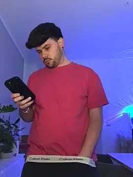 gayboooy nrw online show from April 2026 08:47:01 PM