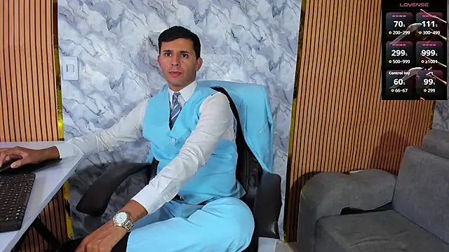 Snapshot of Hideintheoffice chatting on September 2025 10:54:01 PM Hideintheoffice online show from September 2025 10:54:01 PM