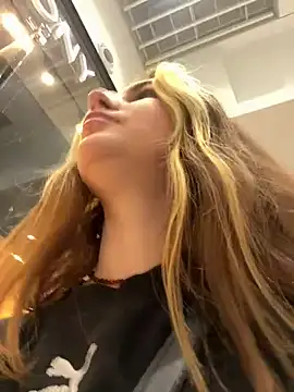 MayaMystic online show from December 2024 01:28:01 PM