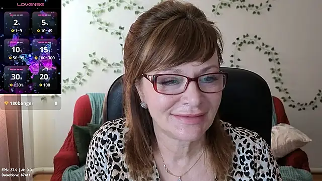 Snapshot of Miss_Moren chatting on July 2026 05:53:01 AM Miss Moren online show from July 2026 05:53:01 AM