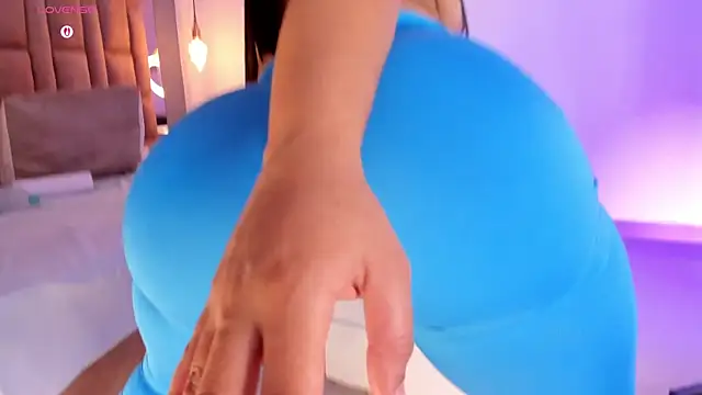 Snapshot of victoriaroyce1 chatting on February 2026 12:38:01 PM victoriaroyce1 online show from February 2026 12:38:01 PM