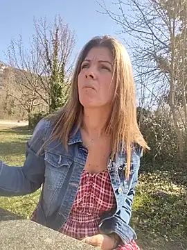 Snapshot of sansan2411 chatting on March 2026 12:45:02 PM sansan2411 online show from March 2026 12:45:02 PM