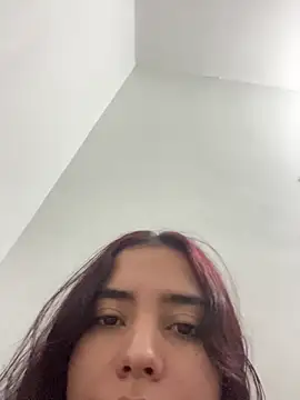 Snapshot of Ema_kraus chatting on February 2026 01:03:02 AM Ema kraus online show from February 2026 01:03:02 AM