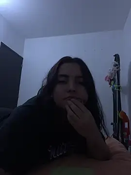 Snapshot of Ema_kraus chatting on March 2026 01:23:02 AM Ema kraus online show from March 2026 01:23:02 AM