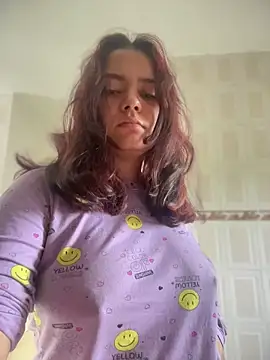 Snapshot of Ema_kraus chatting on May 2026 08:46:01 PM Ema kraus online show from May 2026 08:46:01 PM