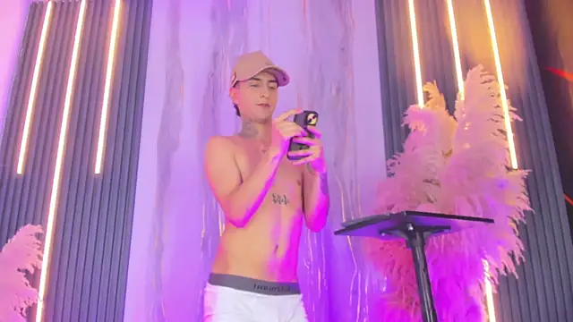 Angel xxx online show from May 2026 08:17:01 PM