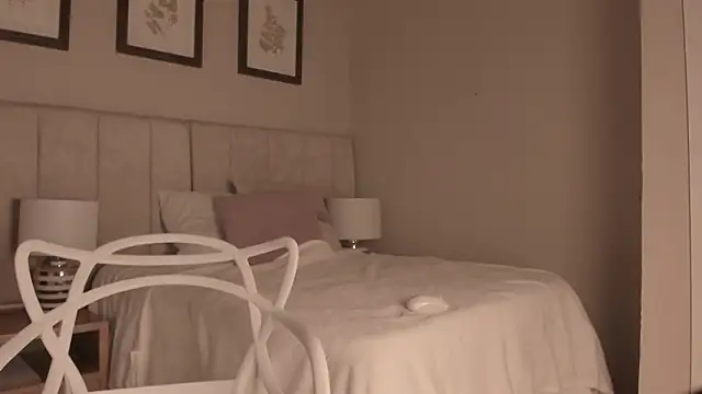  dakota a online show from February 2026 12:44:02 PM