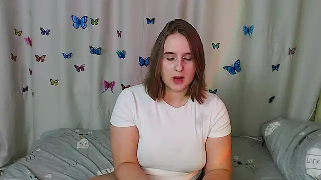 Snapshot of Phantommira chatting on January 2025 06:10:01 PM Phantommira online show from January 2025 06:10:01 PM