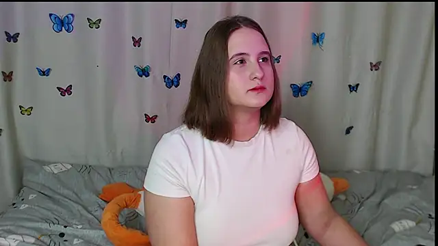 Snapshot of Phantommira chatting on February 2025 08:47:02 PM Phantommira online show from February 2025 08:47:02 PM