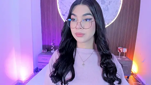 RoseCassie online show from May 2026 12:47:02 PM