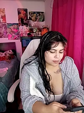 Pinky-Flower online show from February 2026 03:33:01 PM