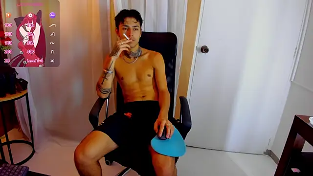 hinata itachi online show from February 2025 06:18:01 AM