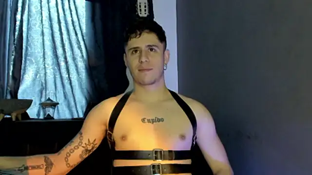 Antonello Vannucci online show from November 2025 03:35:01 PM