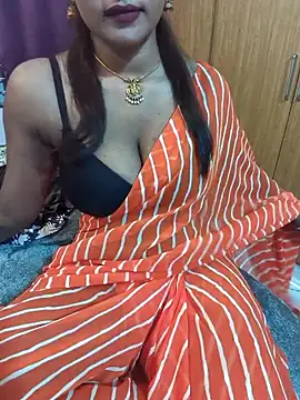 Snapshot of Mee_Neeharika chatting on October 2025 02:13:01 PM Mee Neeharika online show from October 2025 02:13:01 PM